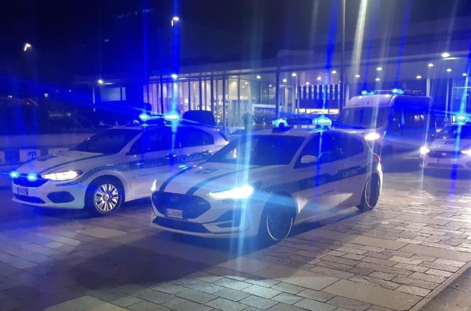 Maxi operazione della Polizia Locale tra ubriachi e controlli nei negozi
