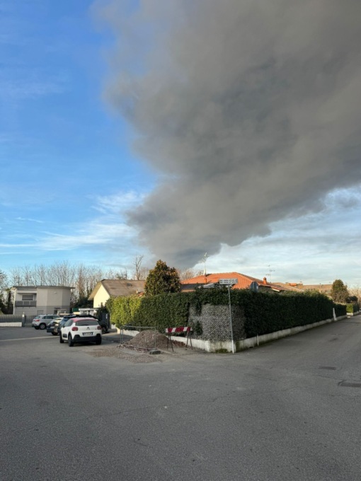 Incendio a Cavenago, a Basiano i cittadini aspettano informazioni