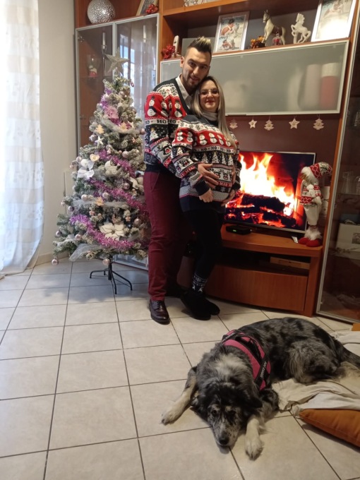 Anche una coppia di futuri genitori ha perso tutto nell’incendio di Trezzano Rosa