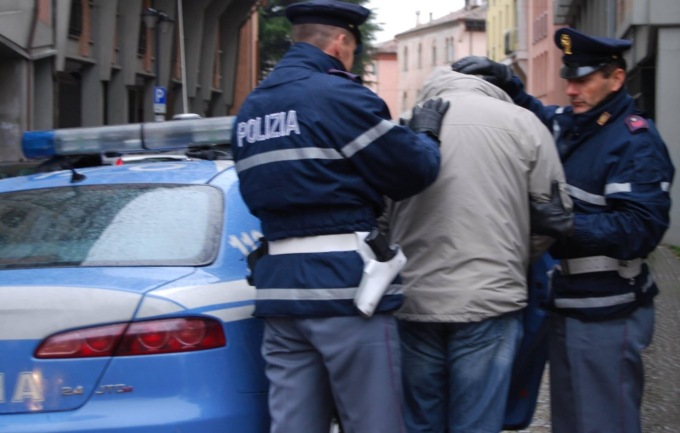 Truffe agli anziani in “trasferta”, arrestato 47enne di origini napoletane
