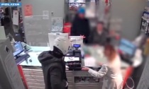 Sesto San Giovanni, il video del rapinatore seriale delle farmacie: arrestato un 48enne