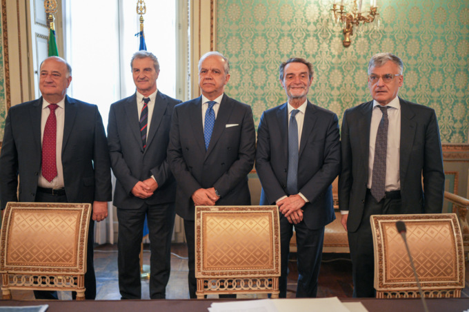 Valorizzare i beni confiscati: firmato in prefettura a Milano un protocollo tra Regione , Anbsc e Anci Lombardia