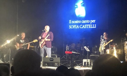 Il concerto per Sofia riempie il palazzetto di Cologno Monzese