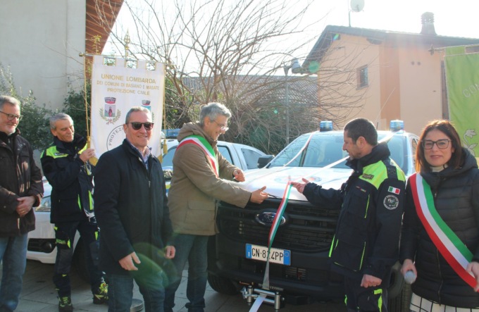 Masate, taglio del nastro per il nuovo veicolo della Protezione civile