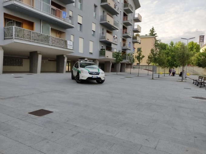 Il piazzale di via Roma 115 a Pioltello sarà chiuso per lavori: bye bye a maleducati e fracassoni