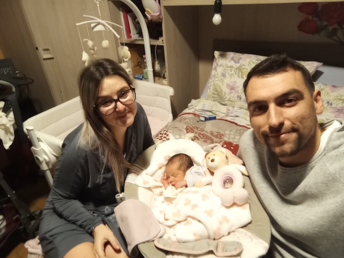 La sua cameretta era bruciata, la neonata Stella ha un nuovo nido