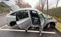 Suv dell'Audi smontato dai ladri: rimasta solo la carrozzeria