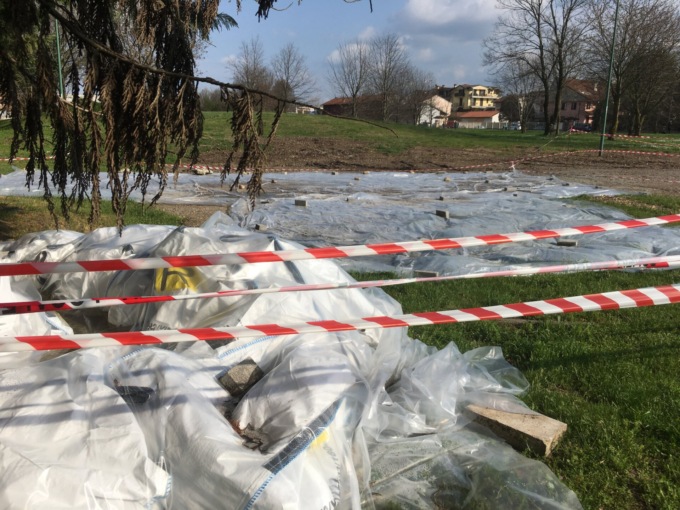 Sversamento di gasolio vicino al cimitero di Cologno Monzese