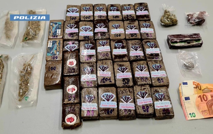 Droga in cantina a Segrate: 28enne arrestato dalla Polizia