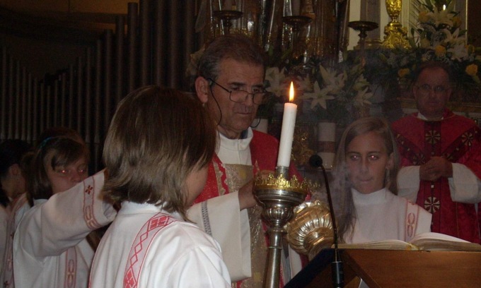 Addio a don Renzo Riva, domani i funerali nella “sua” Inzago