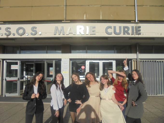 Un inedito Plutarco in scena all’Itsos di Cernusco: i performer sono gli studenti del liceo classico