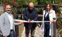 Uno spazio di memoria e di pace: inaugurato il Giardino dei Giusti della scuola di Vignate