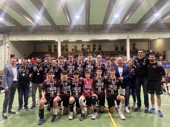 Trionfo del Vero Volley nella Coppa territoriale U17. Ma i Diavoli rosa sono argento e bronzo