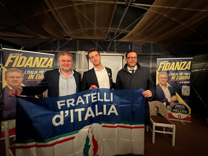 Fratelli d’Italia della Martesana, l’incontro dei circoli locali con Carlo Fidanza