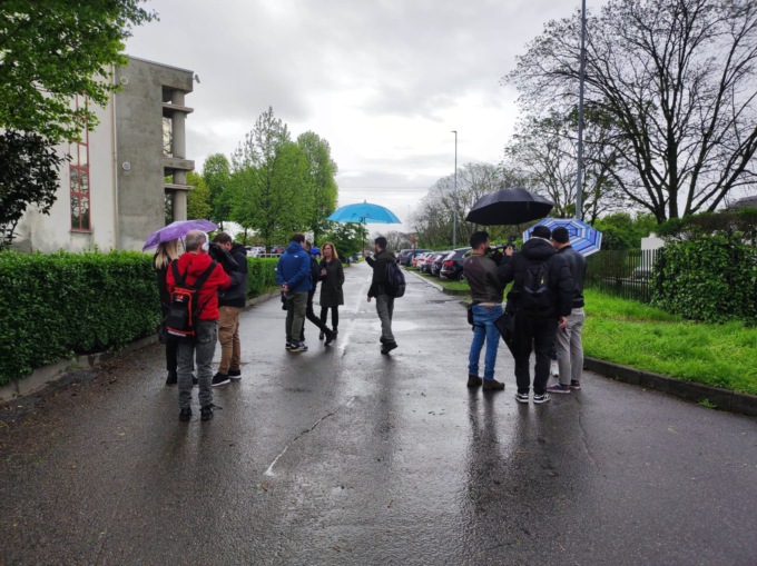 Scuola chiusa per il Ramadan di Pioltello: alla protesta pochi genitori e l’eurodeputata della Lega
