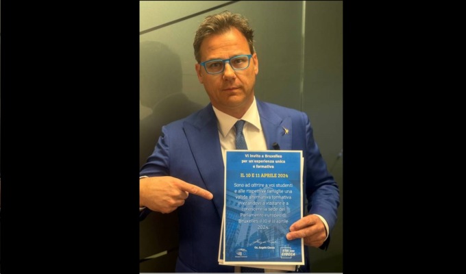 L’europarlamentare della Lega a Pioltello per portare studenti a Bruxelles a sue spese