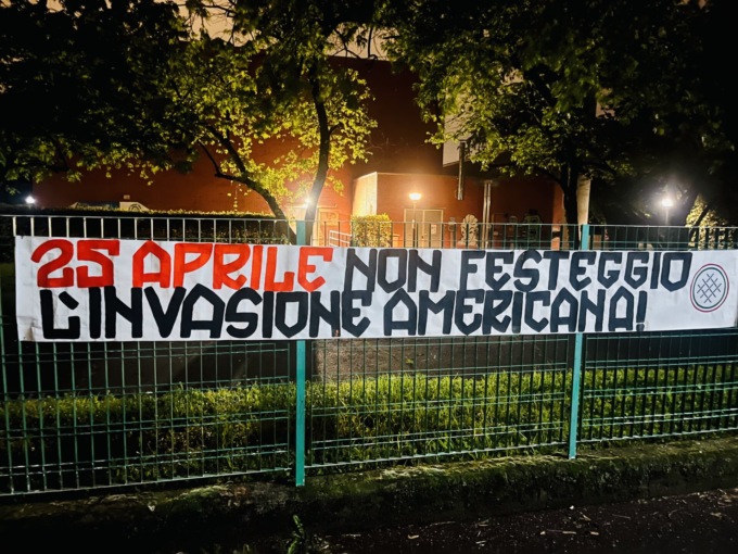 Dopo il Ramadan, il 25 aprile: nuovo striscione dell’estrema destra della Martesana