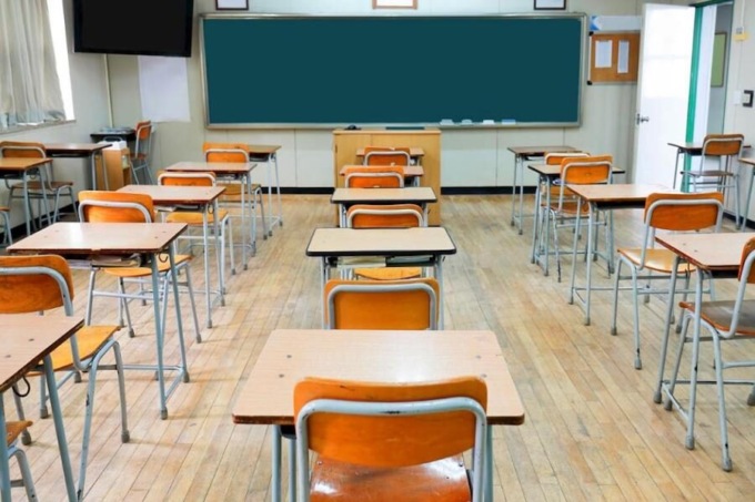 Nuovi presidi reggenti, l’Ufficio scolastico regionale sbianchetta e corregge
