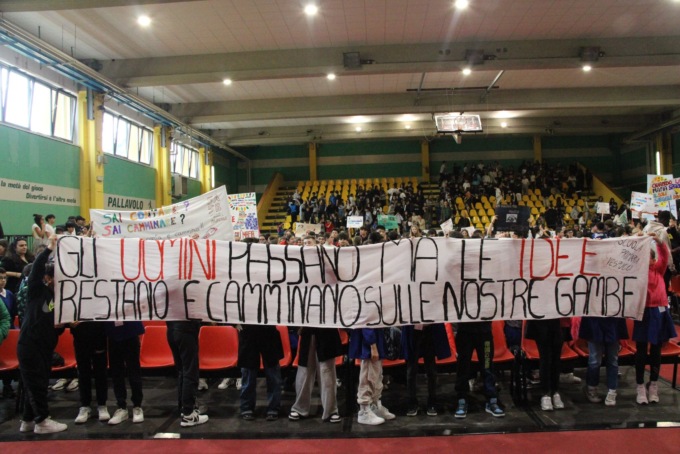 Gli studenti di Cologno Monzese gridano il loro “no” alle mafie