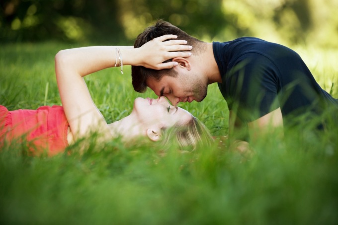 “Imparare ad amare”: a Cernusco l’incontro su amore, sessualità e biofertilità