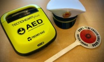 Trezzo, rubano un defibrillatore: identificati dalla Polizia Locale