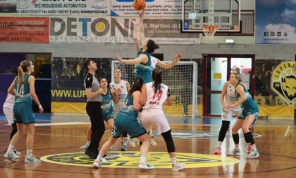 Basket femminile playout, gara 1 va a Vicenza: Carugate combattiva ma sconfitta