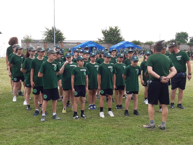 Capriate, aperto il campo scuola degli Alpini