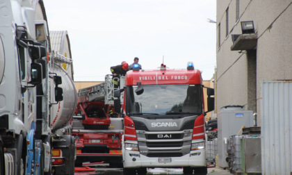 Operaio di 57 anni schiacciato da delle lamiere, è gravissimo