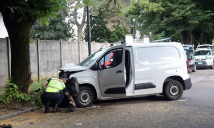 Tragedia a Inzago, 47enne muore investito da un furgone