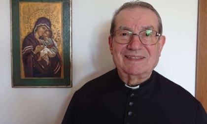 Lutto a Gessate: morto l'ex parroco don Enzo Locatelli