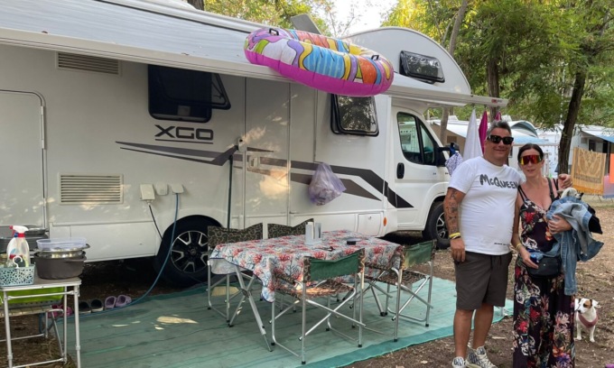 Gli rubano il camper con tutti i ricordi di famiglia: “Lì dentro c’è la mia vita, aiutatemi a ritrovarlo”