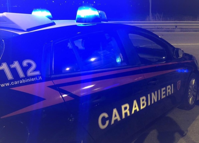 Violenza a Cassano d’Adda: rissa e accoltellamento in centro