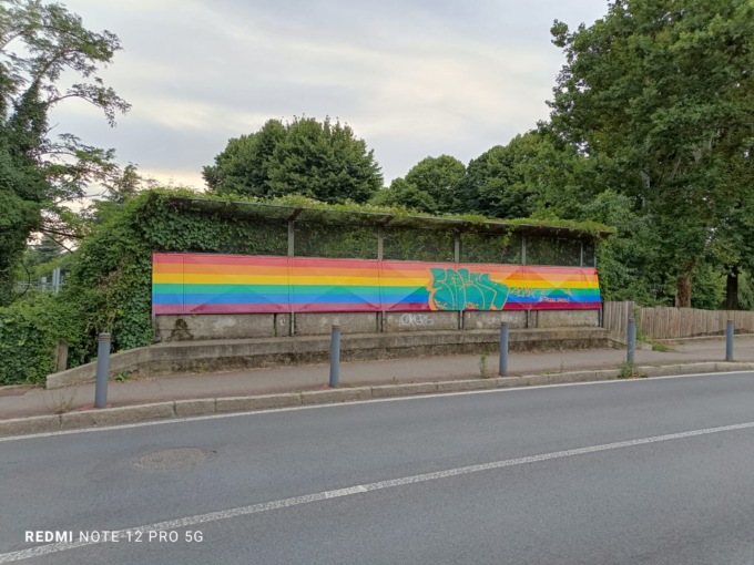 Subito ri-vandalizzato il Ponte arcobaleno di Cernusco sul Naviglio