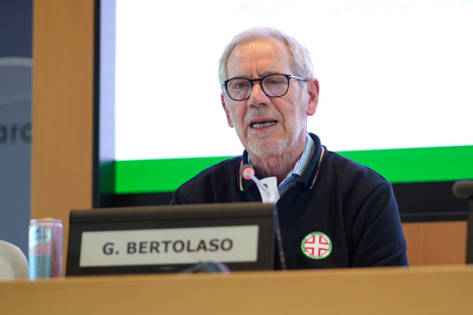 Diabete tipo 1, Bertolaso: “Proporrò che il glucagone spray sia disponibile gratuitamente”