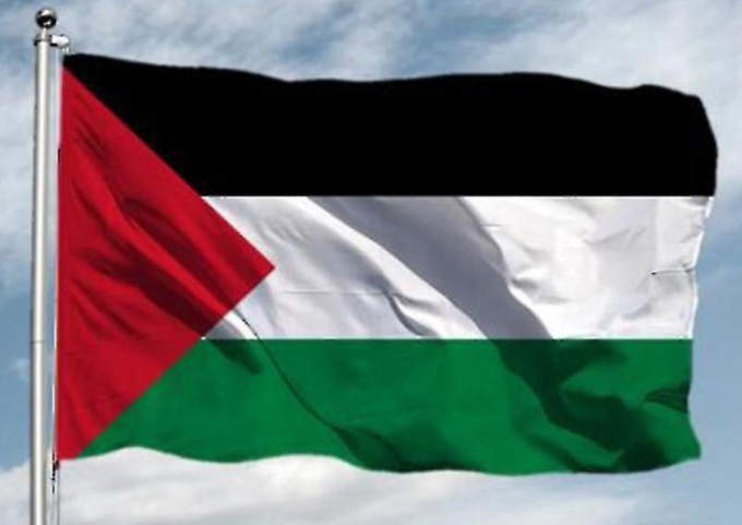 Il Consiglio comunale di Cernusco sul Naviglio vota per esporre la bandiera della Palestina in Municipio