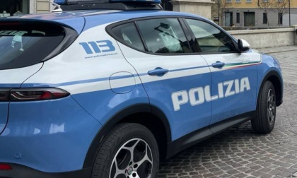 Spacciatore ingoia la droga e calunnia i poliziotti: "Mi hanno picchiato"