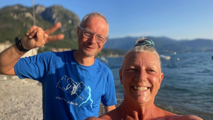 Periplo del Lago di Como: giorno di pausa (anche per il maltempo) dopo otto tappe a nuoto