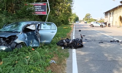 Non ce l'ha fatta il 29enne rimasto coinvolto in un incidente in moto a Cernusco sul Naviglio