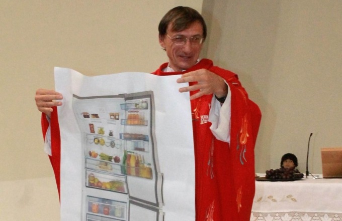 La comunità di Pioltello si prepara per il saluto a don Andrea Andreis