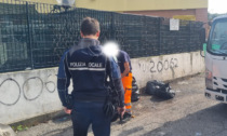 Rifiuti abbandonati a Bellinzago Lombardo, avviata un'indagine: "Prenderemo i furbetti"