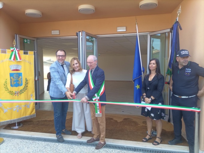 Finalmente inaugurata la nuova scuola di Grezzago