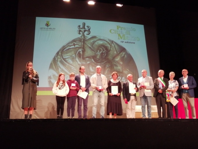 Premio Città di Melzo 2024: riconoscimenti civici al Teatro Trivulzio