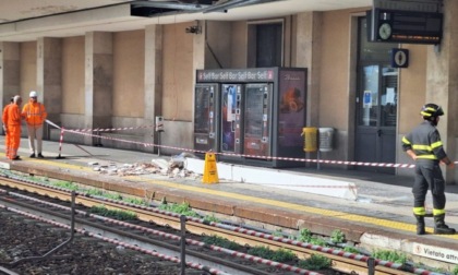 Crolla una pensilina in stazione a Monza: circolazione ferroviaria bloccata verso Milano