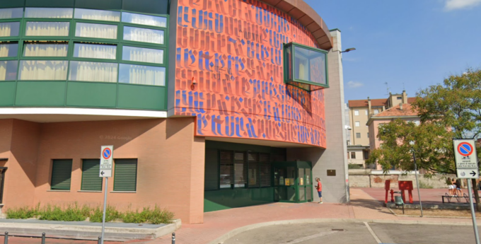 “Fa ancora troppo caldo”, la biblioteca di Vimodrone resta chiusa il pomeriggio