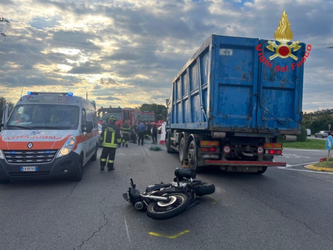 Motociclista morto, svolta nelle indagini: identificato il pirata della strada