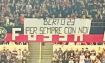 Striscione a San Siro per ricordare il giovane papà morto in un incidente: "Per sempre con noi"