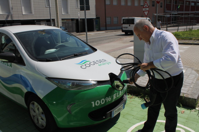 Pioltello più smart di Milano: ha il doppio dei punti ricarica per veicoli elettrici
