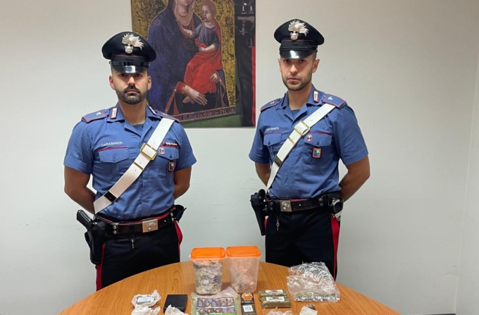 Giovane spacciatore arrestato in centro a Cernusco sul Naviglio