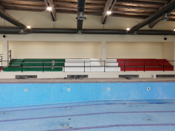 Ci sono due offerte per la gestione della piscina di Pioltello