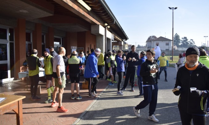 “CanonichiAmo”, oltre 820 podisti in marcia per la prima  di Canonica d’Adda